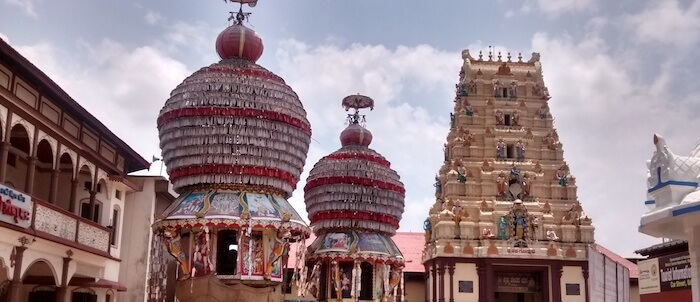 Famous Krishna Temples In India - Sri Krishna Math Udupi
