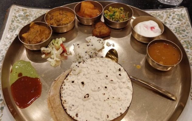 Gordhan Thal Restaurant Ahmedabad